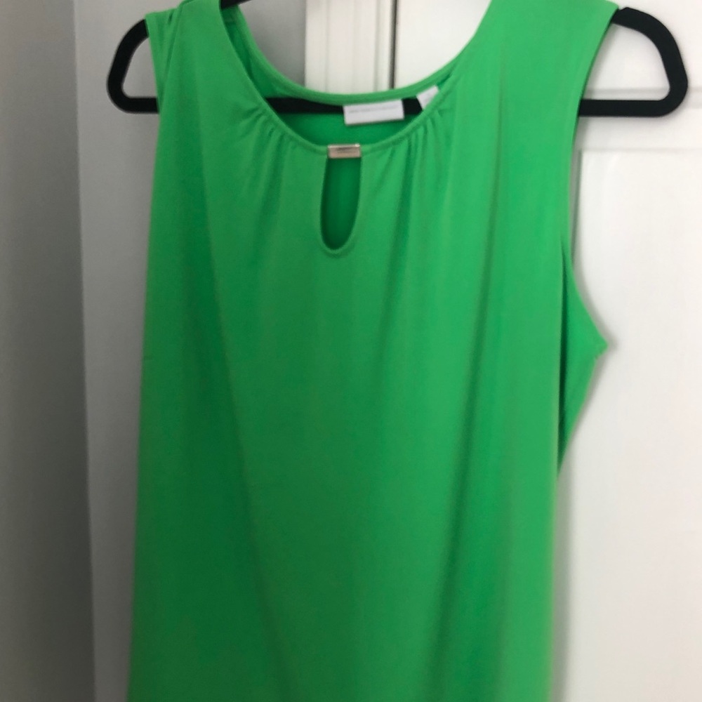 New York and Co Green tank XL